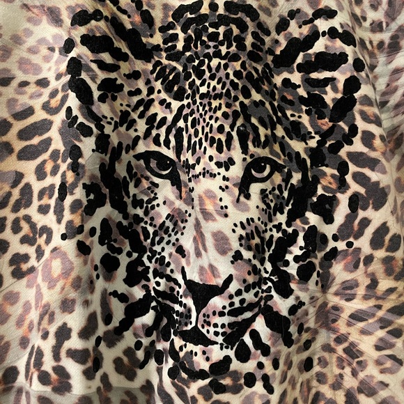 Guess femme fatale pull over - Picture 3 of 3